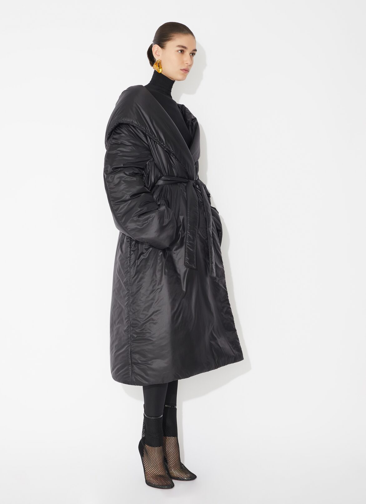 Travel Coat  ALAÏA BLACK TRAVEL COAT
